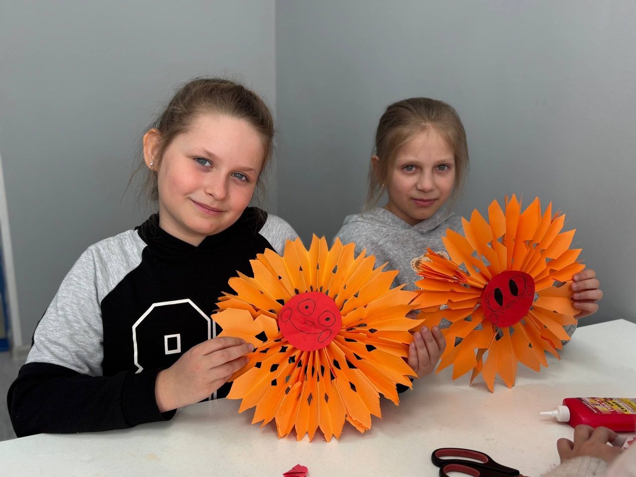 «Ажурное вырезание из бумаги»